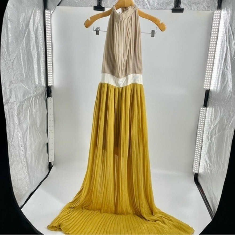 LUCY PARIS NWT Pleated Halter Goldie Maxi Dress Backless Gold Yellow Beige Small - Picture 8 of 16